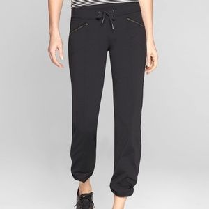 Athleta Black Metro Slouch Joggers